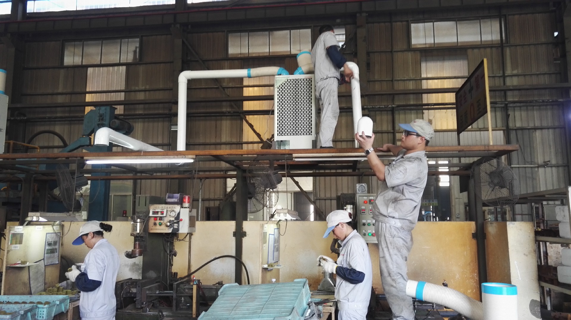 工業(yè)冷氣機(jī)在工業(yè)領(lǐng)域中的應(yīng)用